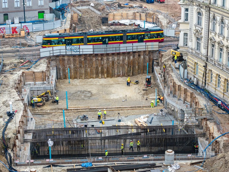 Tunel pod Łodzią. Budowa stacji Łódź Śródmieście nie zwalnia tempa