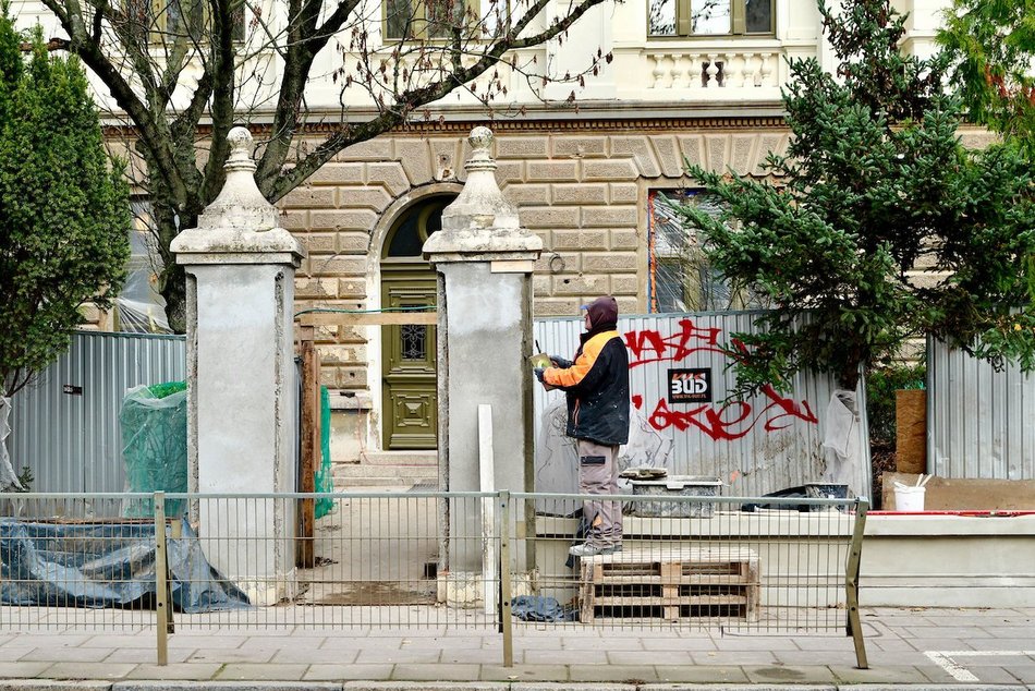 Łódź. Remont IV Liceum Ogólnokształcącego w Łodzi dobiega końca