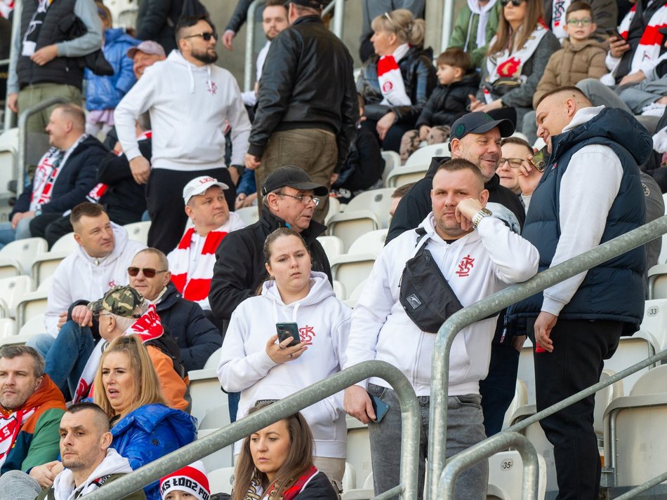 Kibice podczas meczu ŁKS Łódź - Puszcza Niepołomice