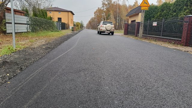 Denna otwarta dla kierowców. Jest nowy, równy asfalt i utwardzone pobocza [ZDJĘCIA]