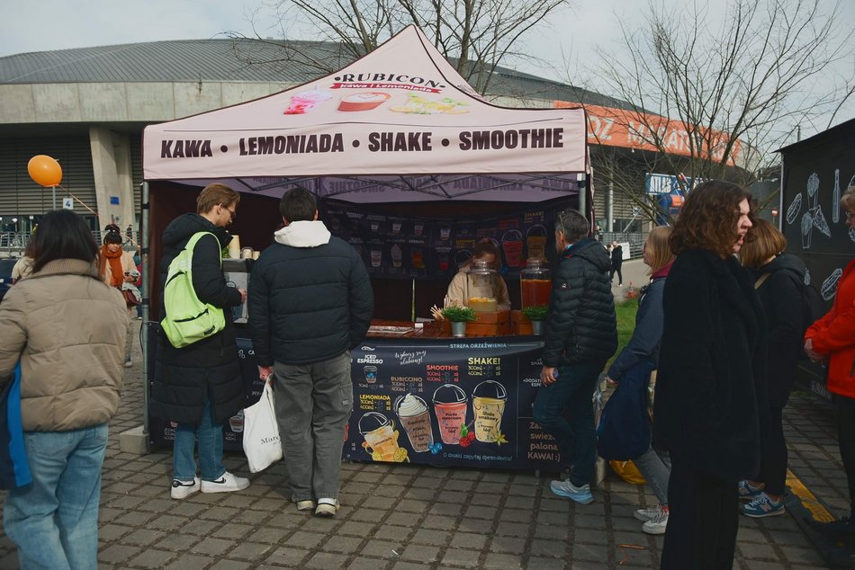Łódź. Piknik na DOZ Maraton Łódź 2026. Karate, food trucki, tańce i więcej przy Atlas Arenie