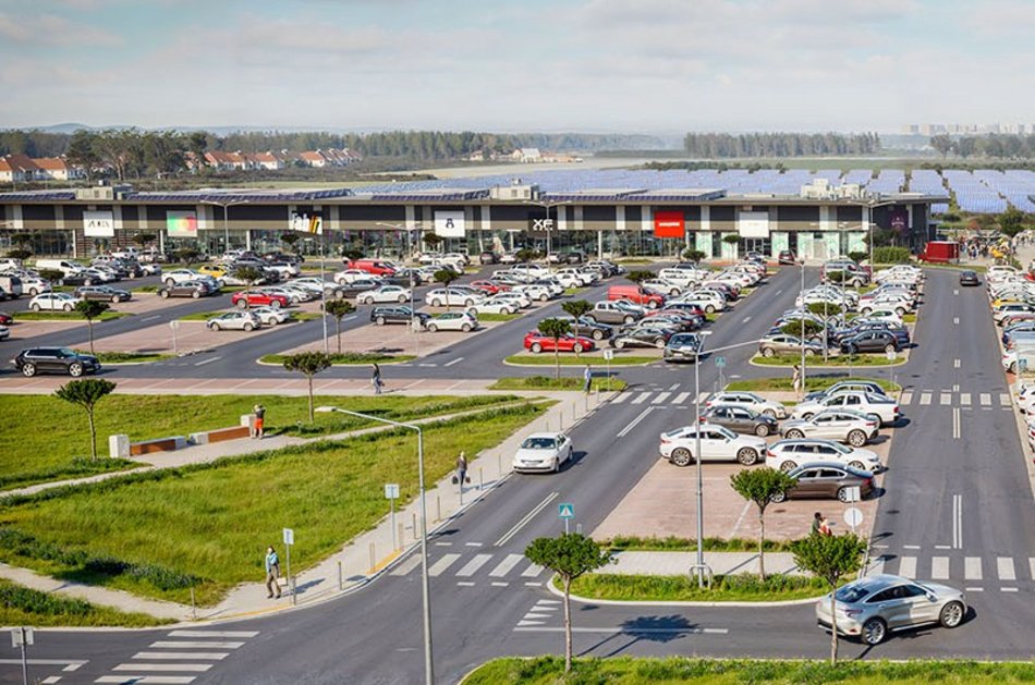 Łódź. Nowe centrum handlowe powstaje pod Łodzią
