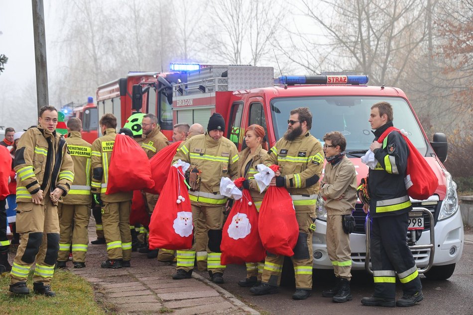 Święty Mikołaj w ICZMP w Łodzi! Niezwykła niespodzianka dla małych pacjentów