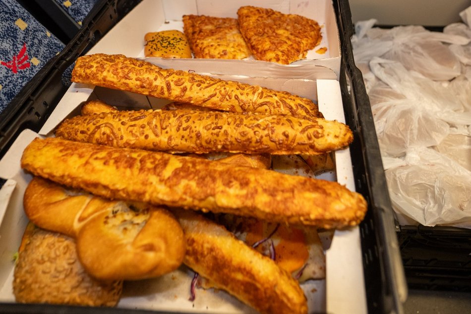 Łódź. Autobus dla osób w kryzysie bezdomności w Łodzi wyruszył w trasę