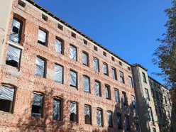 Łódź. Kamienica przy Kilińskiego w Łodzi w trakcie remontu. Ruina zamienia się w perłę!