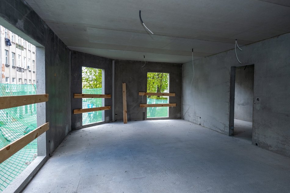 Łódź. Nowe mieszkania miejskie przy Młynarskiej w Łodzi rosną w oczach! Na jakim etapie są prace?