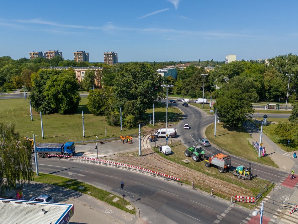 Rondo Lotników Lwowskich - prace przy torowisku