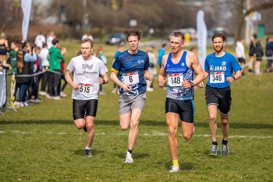 Łódź. Akademickie Mistrzostwa Polski w biegach przełajowych. Znajdź się na zdjęciach!