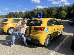 10 najlepszych szkół jazdy w Łodzi. Sprawdź, które auto szkoły najczęściej wybierają łodzianie!