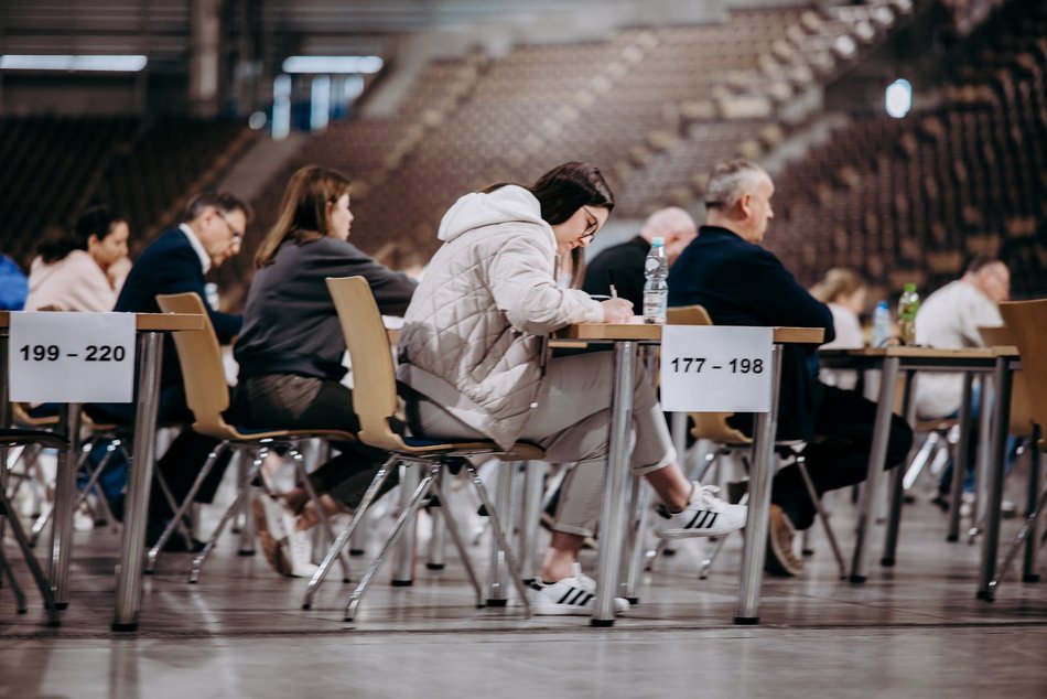 Łódź. Atlas Arena największą salą egzaminacyjną w Polsce! Medycy sprawdzają swoją wiedzę
