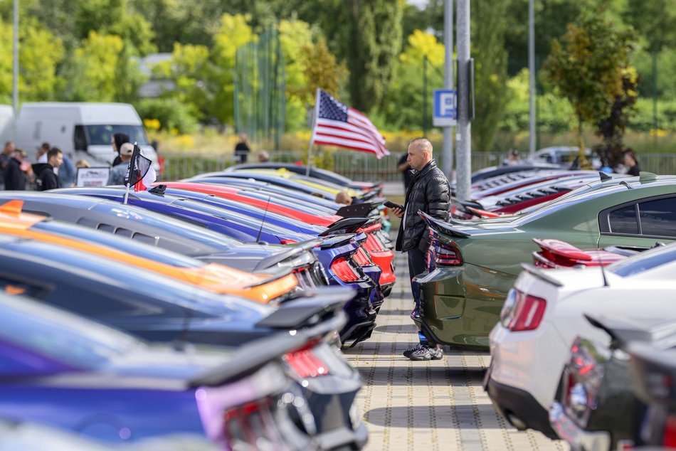 Ale auta pod Atlas Areną w Łodzi. Europejski zlot aut sportowych