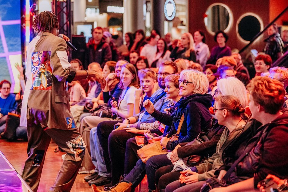 Łódź. Manufaktura Fashion Week w Łodzi. Kolekcja Jarosława Ewerta, koncert Andrzeja Piasecznego i więcej