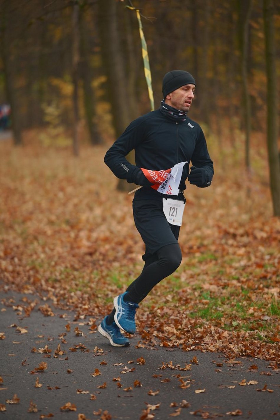Łódź. Bieg Niepodległości w parku Julianowskim