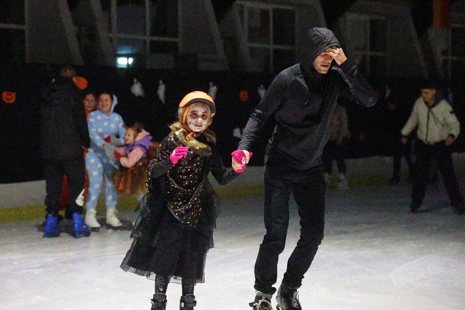 Halloween na lodowisku Bombonierka