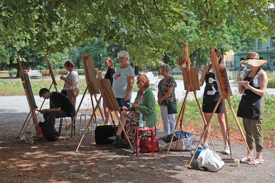 Łódź. Ostatni Letni Piknik Artystyczny. Masa atrakcji przygotowana przez Miejską Galerię Sztuki w Łodzi