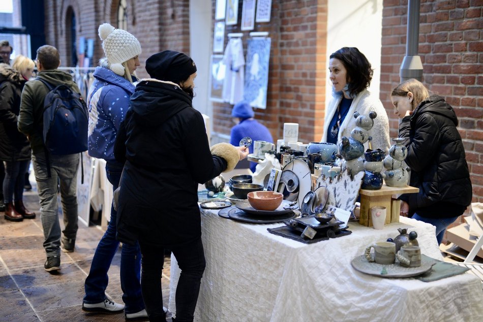 Świąteczne Sztuki w Łodzi. Tegoroczna edycja targów w nowej lokalizacji