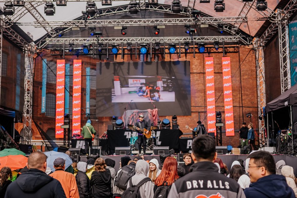 Urodziny Manufaktury 2025 trwają w najlepsze. Zobacz galerię i leć świętować