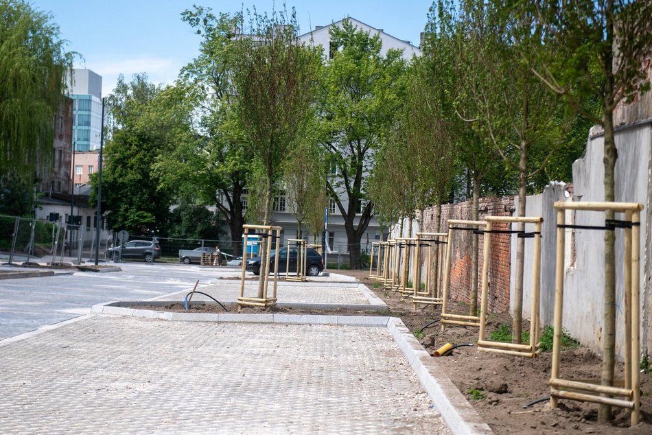 Nowy woonerf przy Wierzbowej w Łodzi prawie gotowy. I to w samym centrum miasta!