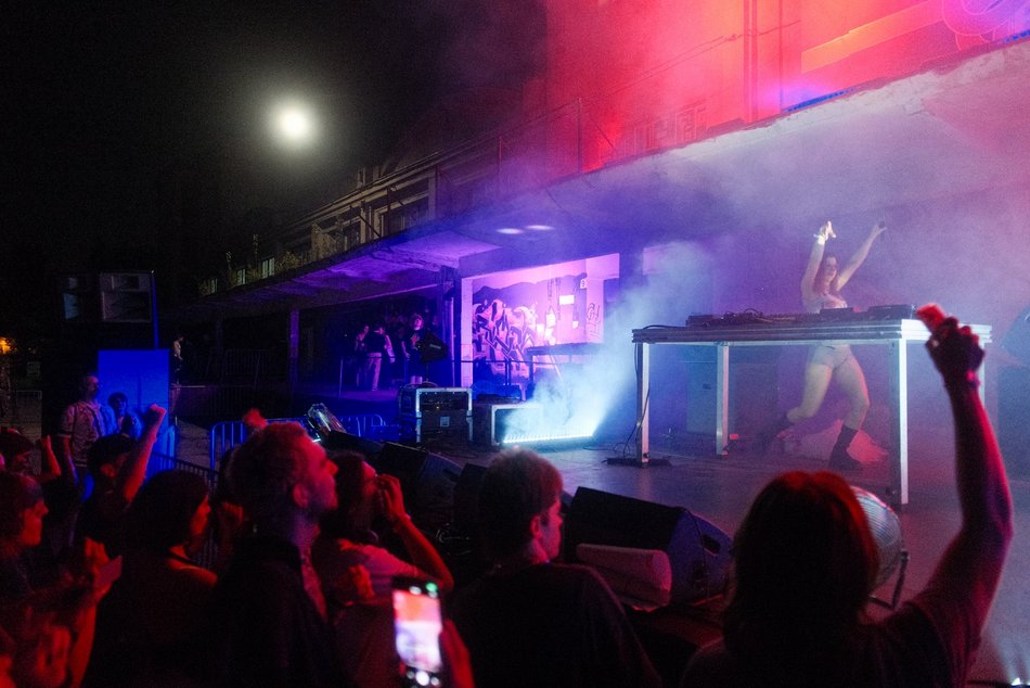 TOP 17 zdjęć festiwalu Ravekjavik 2026 Łódź. Niezapomniane chwile przy Niciarnianej