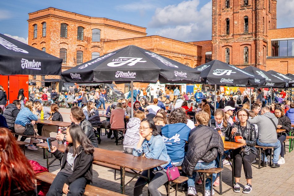 Wielka Szama w Ogrodach Geyera