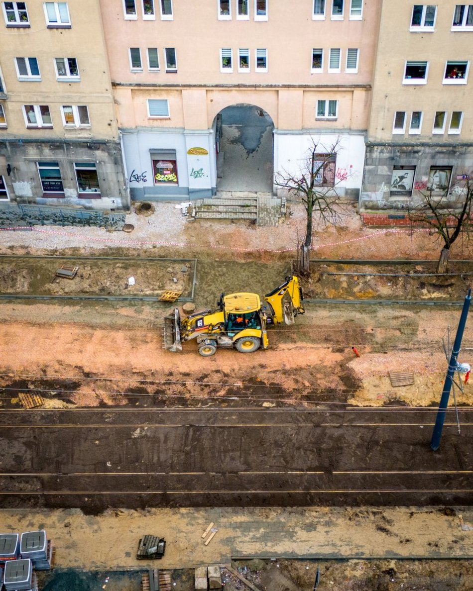 remont ulicy widziany z lotu ptaka