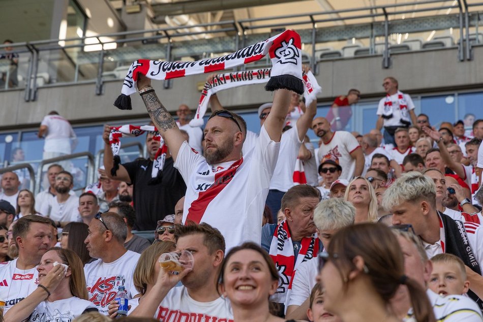Łódź. Kibice na meczu ŁKS Łódź ze Stalą Mielec. Byłeś? Odszukaj się w naszej galerii