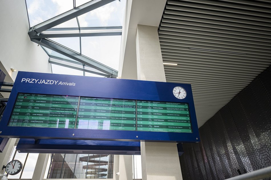 Nowy dworzec Łódź Kaliska od środka! Korytarze, kasy i zejścia na perony