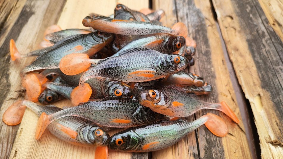 Łódź. Ma swój „haczyk” na ryby. Wędkarz Jakub Dziki z Łodzi produkuje własne przynęty