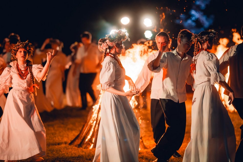 Łódź. Noc Świętojańska w Ogrodzie Botanicznym w Łodzi. Pełno magii, tańca i niezwykłych rytuałów