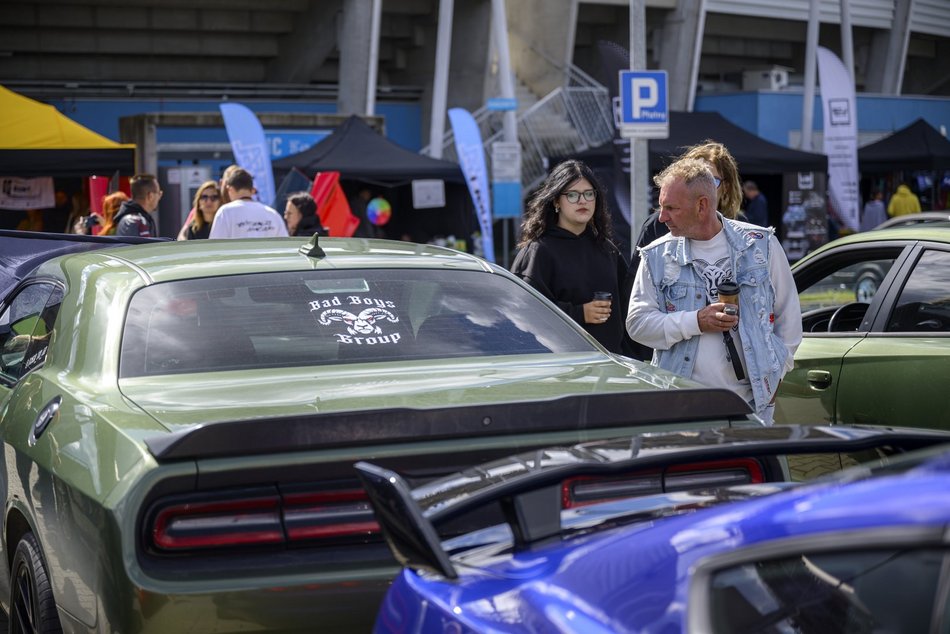 Ale auta pod Atlas Areną w Łodzi. Europejski zlot aut sportowych