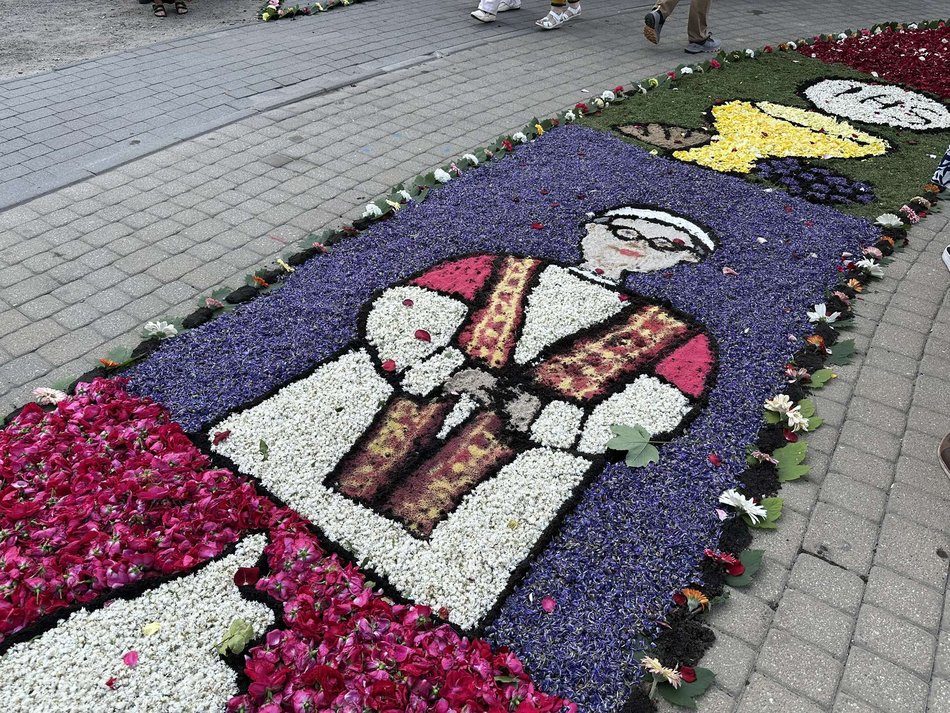 Łódź. Boże Ciało w Łódzkiem. Kwiatowe dywany w Spycimierzu