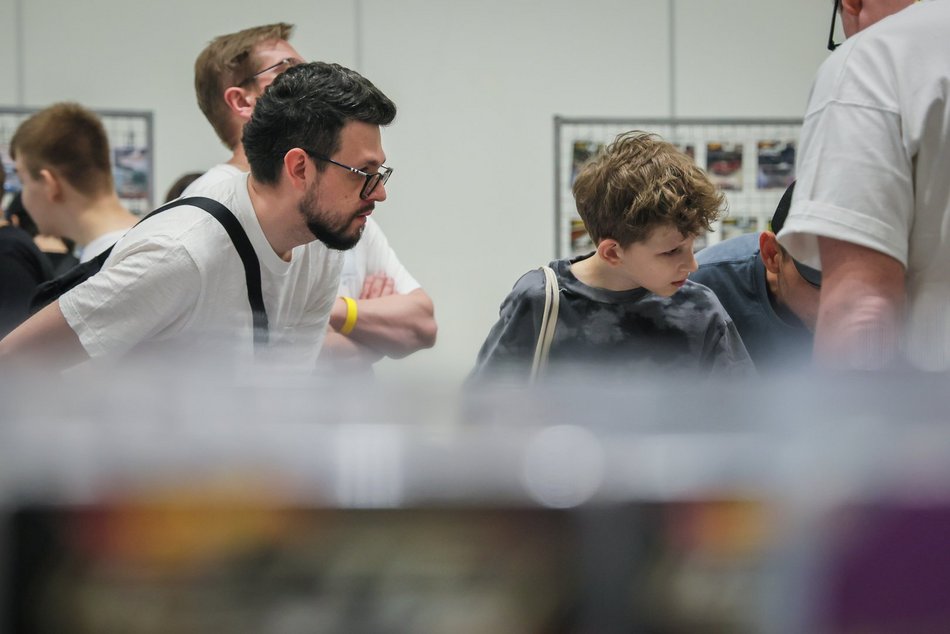 Łódź. Hot Wheels opanowały halę Expo Łódź! Setki miniatur aut, wyścigi na żywo i nie tylko!
