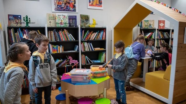 Tydzień w Bibliotece Miejskiej w Łodzi. Spotkanie o Ślepym Maksie, warsztaty z rysunku i więcej