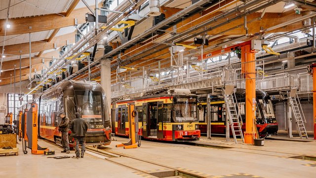 Wszystkie zajezdnie MPK Łódź po remoncie! To tutaj „śpią" tramwaje i autobusy [ZDJĘCIA]