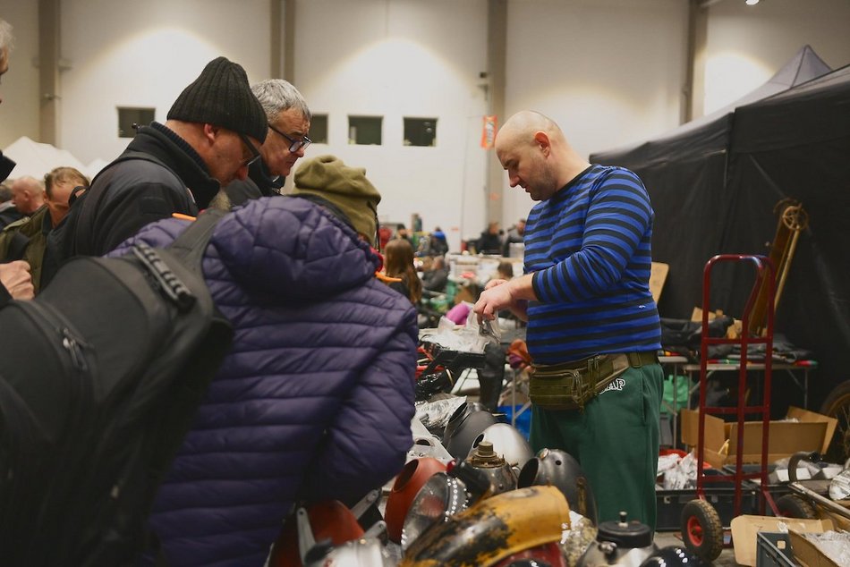 Łódź stolicą klasycznej motoryzacji. Trwa Moto Weteran Bazar