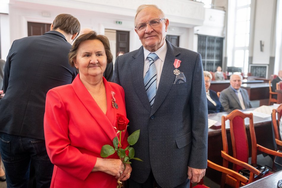 Łódź. Medale za długoletnie pożycie małżeńskie. Ich miłość przetrwała pół wieku!