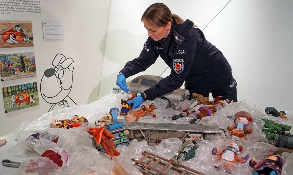 Miś Uszatek, Colargol i reszta wyszli z pudła! Bezcenne eksponaty wróciły do Łodzi. Co dalej?