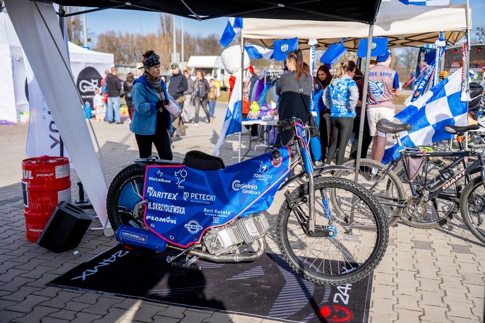Łódź. Piknik AutoMocne przy Moto Arenie w Łodzi. Masa atrakcji dla każdego na Dzień Kobiet