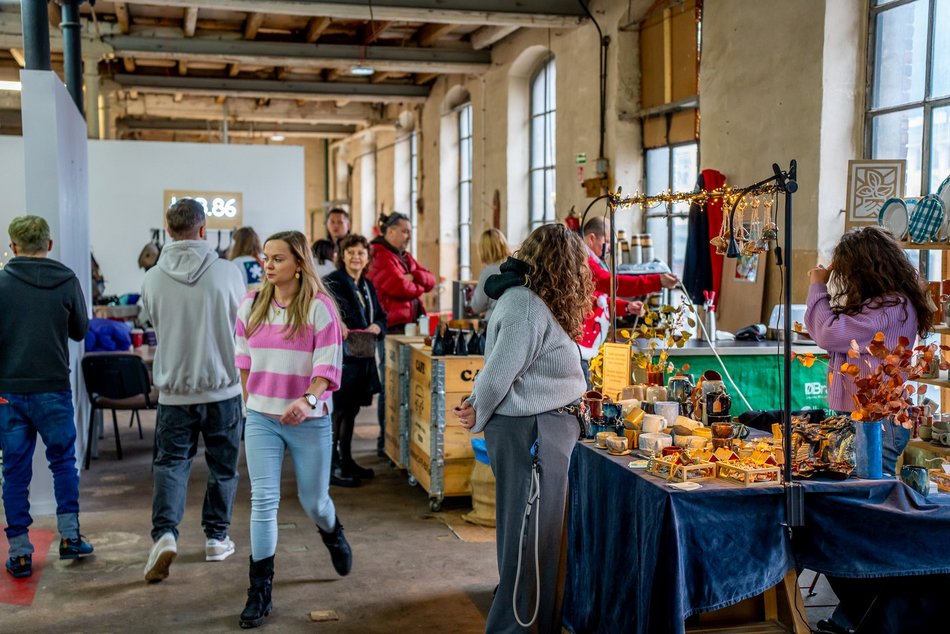 Łódź. Mikołajkowe Targi Sztuki już na OFF Piotrkowska w Łodzi. Jeszcze zdążysz kupić prezenty!