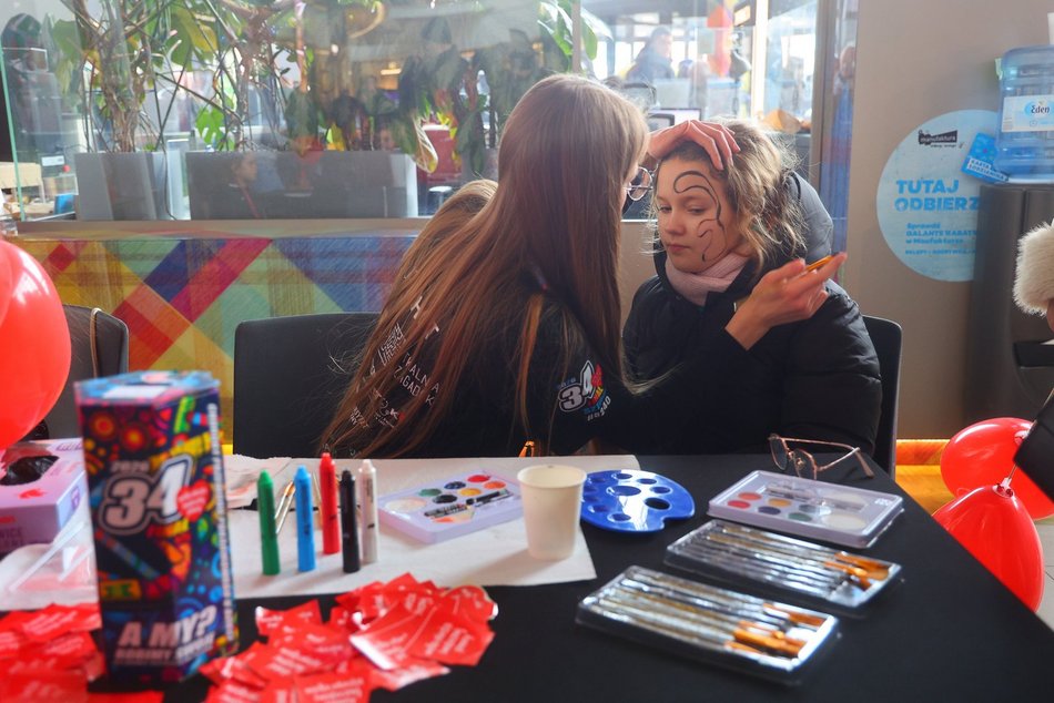 Łódź. Moc atrakcji w Manufakturze na WOŚP 2026 w Łodzi! Wikingowie, strażacy, pokazy i więcej