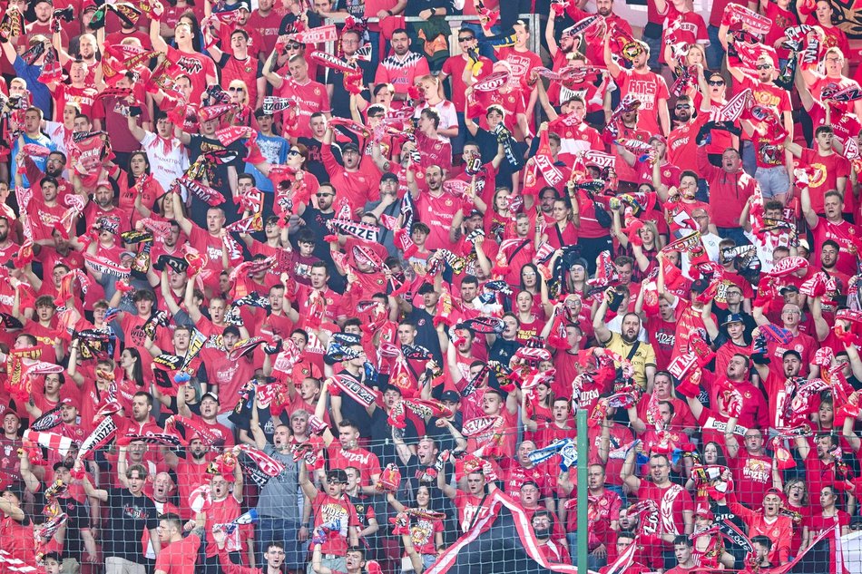 Kibice na meczu Widzewa Łódź