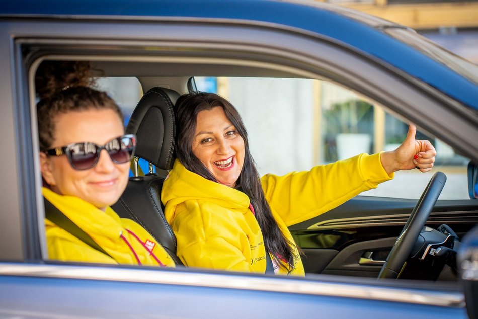 Łódź. Zobacz, jak "Babski Rajd AutoMocne" popędził Piotrkowską w Łodzi!