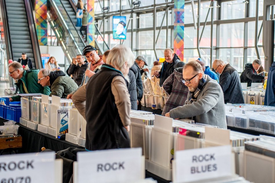 Łódź. Giełda winyli w Manufakturze