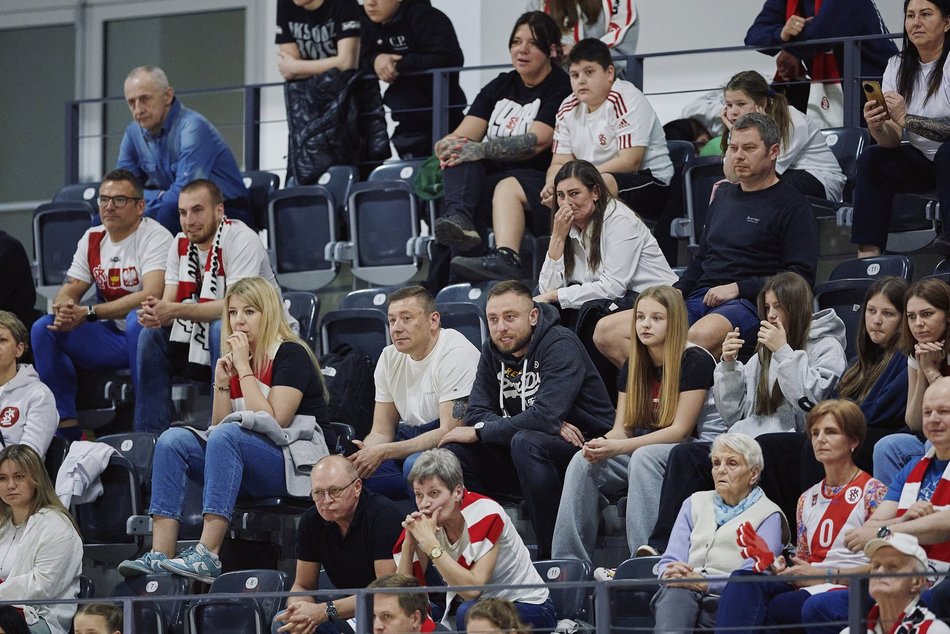Łódź. Koszykarskie derby Łodzi. Byłeś/aś na meczu? Znajdź się w galerii zdjęć!