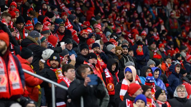 Kibice na meczu Widzew Łódź - Cracovia. Byłeś/aś? Znajdź się w galerii! [ZDJĘCIA]