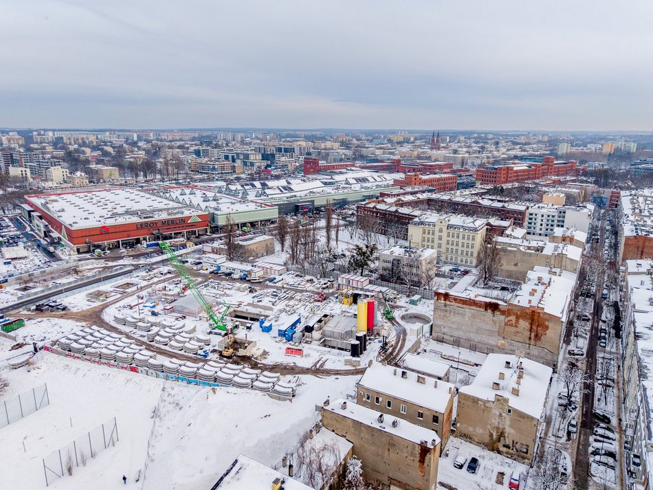 Tunel pod Łodzią. Budowa stacji Łódź Polesie postępuje mimo srogiej zimy