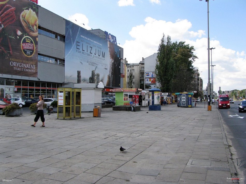 Łódź. Kultowe budki przy Centralu