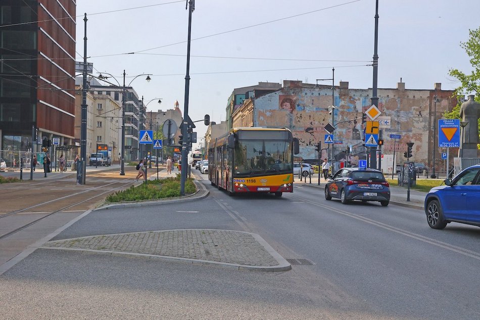 Łódź. Ważne zmiany w organizacji ruchu przy Traugutta w Łodzi. Uważaj na tym skrzyżowaniu