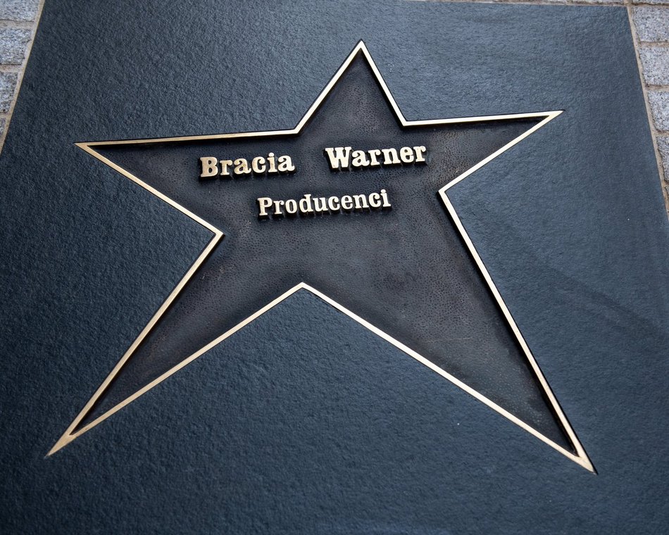 Uroczyste odsłonięcie gwiazdy braci Warner w Alei Gwiazd na Piotrkowskiej w Łodzi