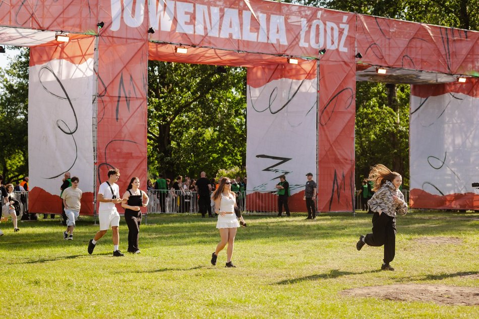 Łódź. Tłumy na Juwenaliach 2026 w Łodzi. Byłeś/aś pierwszego dnia? Znajdź się na zdjęciach!